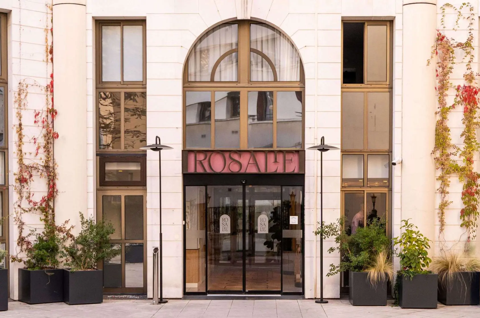 Hotel Rosalie, Paris, Exterior