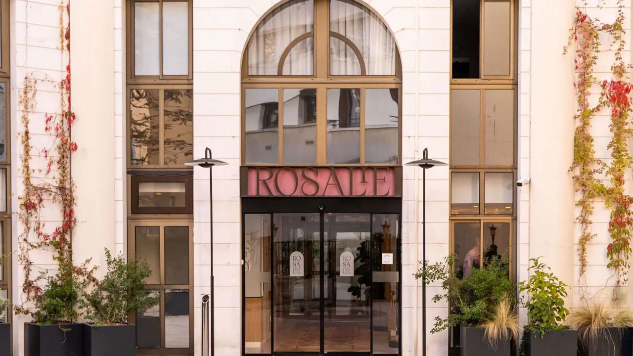 Hotel Rosalie, Paris, Exterior