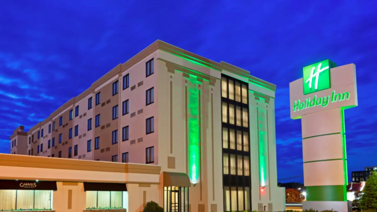 Holiday Inn, Hasbrouck Heights