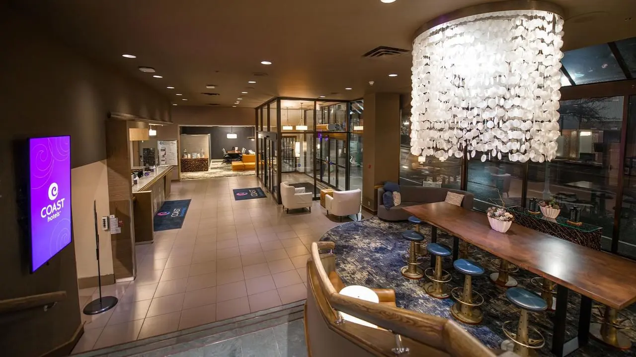 Coast Bastion Hotel, Nanaimo, lobby