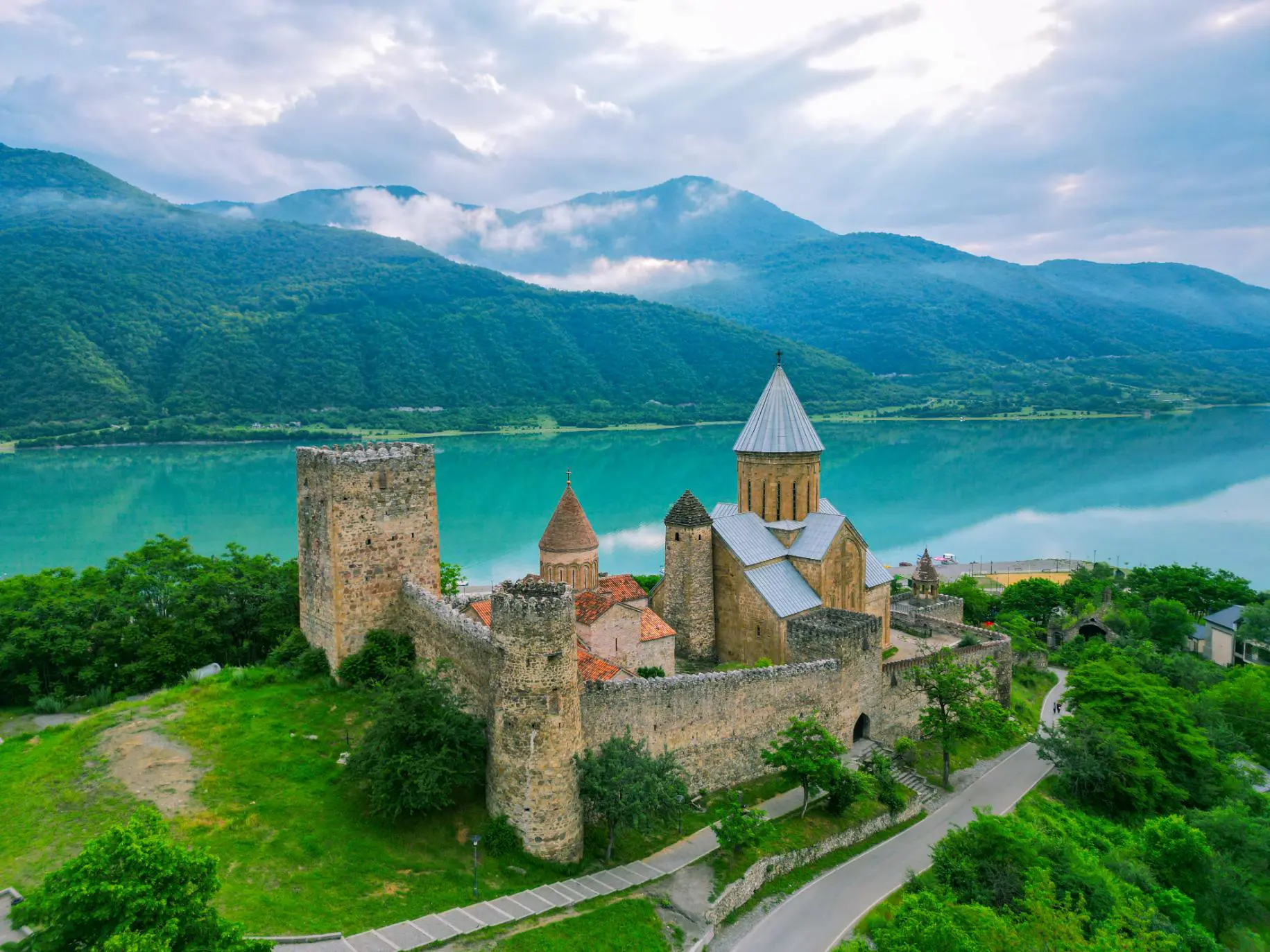 Ananuri Fortress, Aragvi River