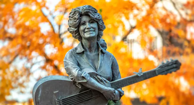 Dolly Parton statue, Sevierville, Tennessee