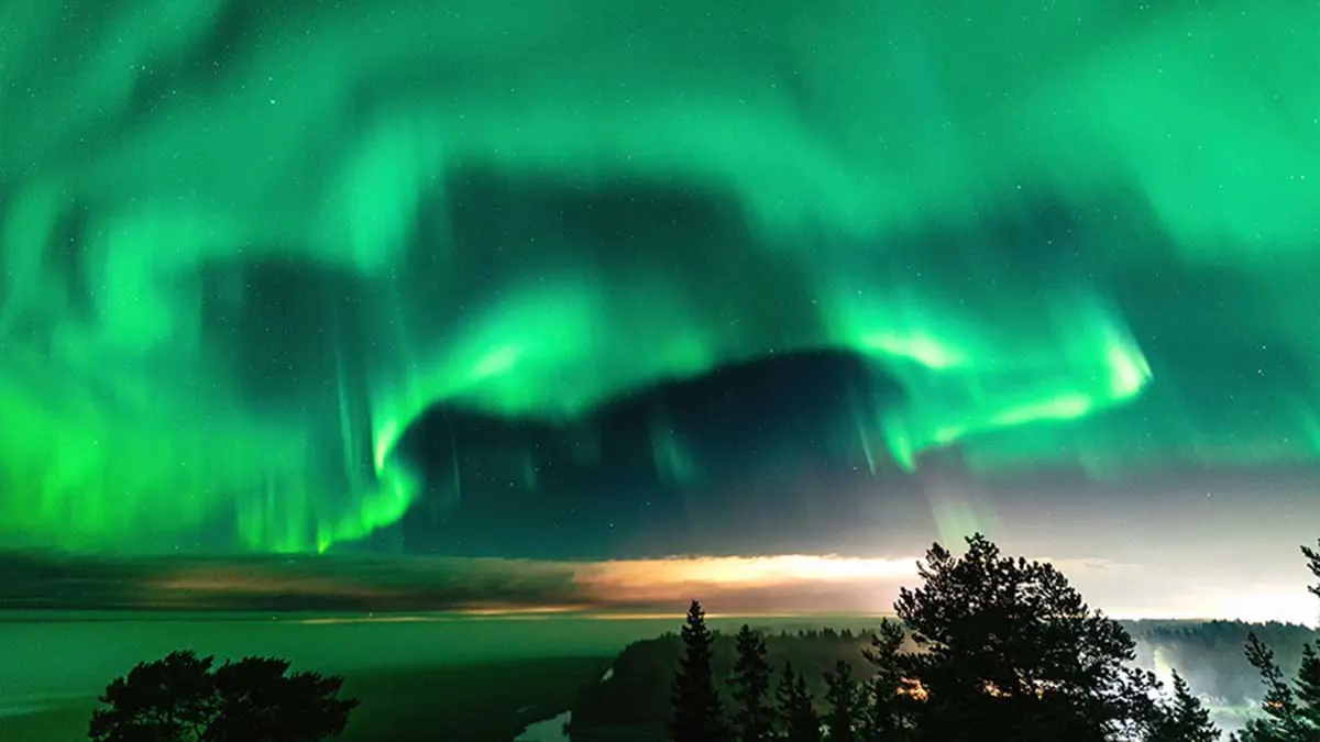 Northern Lights 900X600