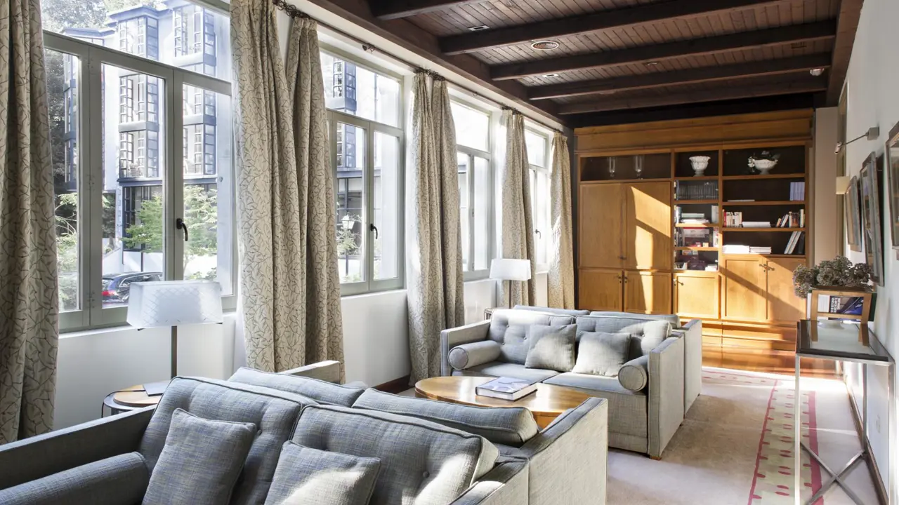 Parador de Limpias, Limpias, lounge