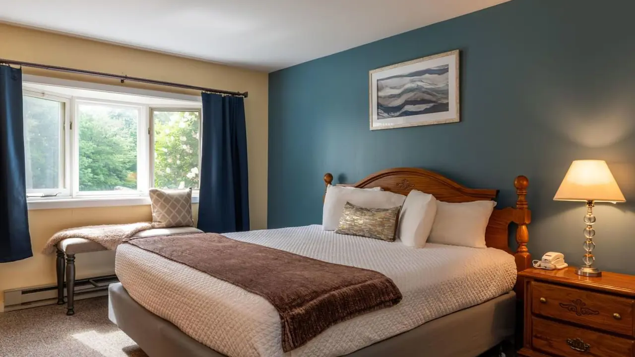 The Bethel Resort & Suites, Bethel, bedroom