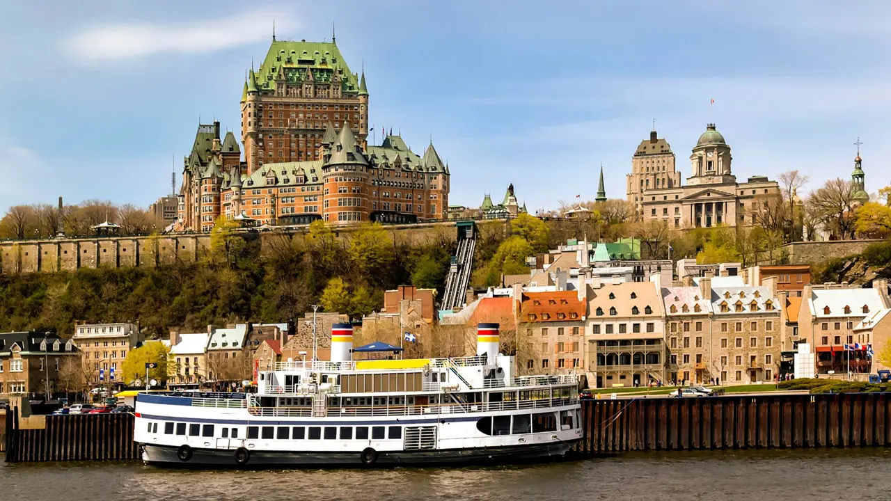 Château Frontenac and St Lawrence River, Québec