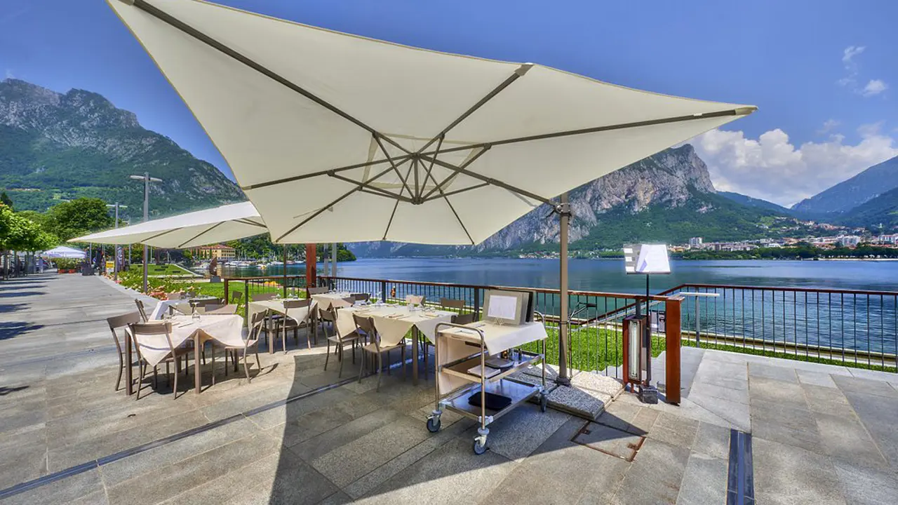 Hotel Promessi Sposi, Lecco, Terrace
