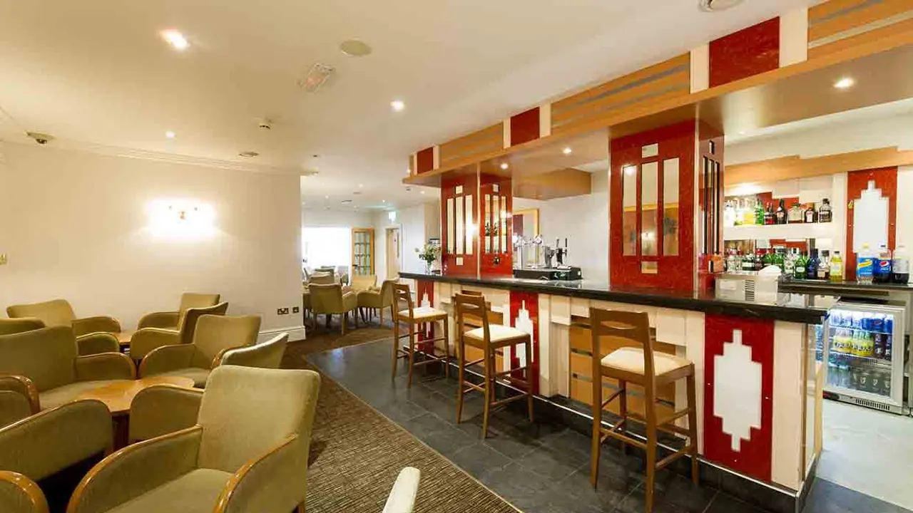 Rutland Hotel, Douglas, Bar