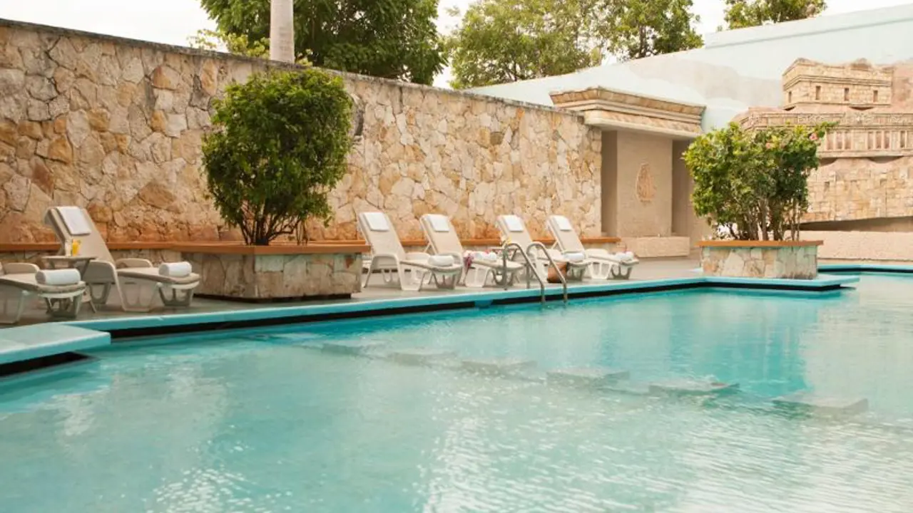 Mexico Mayan Adventures And Caribbean Island Touring Hotels Image 9
