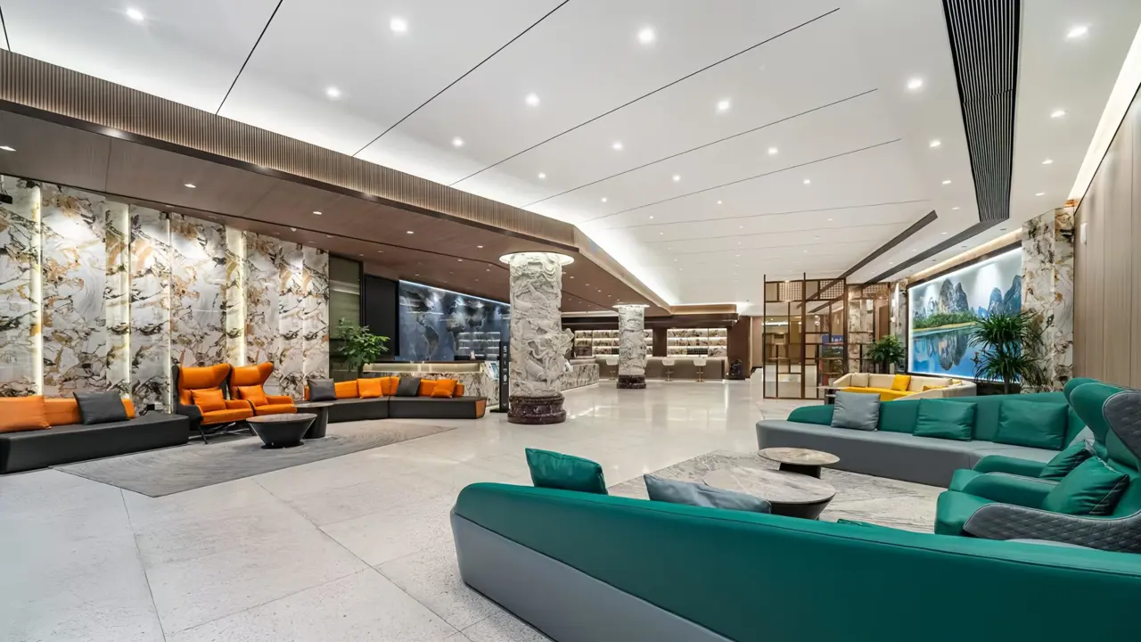 Hotel New West Street, Yangshuo, lobby