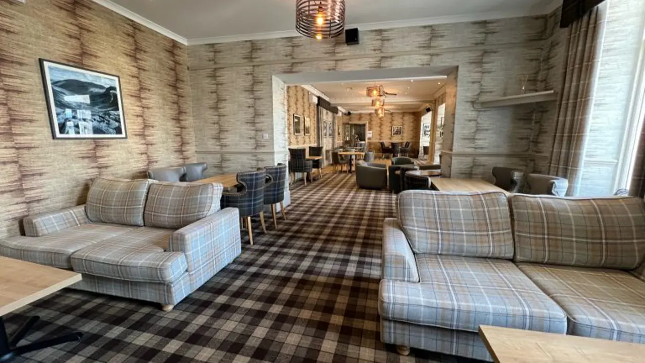 Carrbridge Hotel, Carrbridge, Lounge