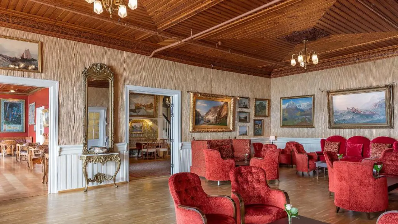 Kviknes Hotel, Balestrand, Lounge