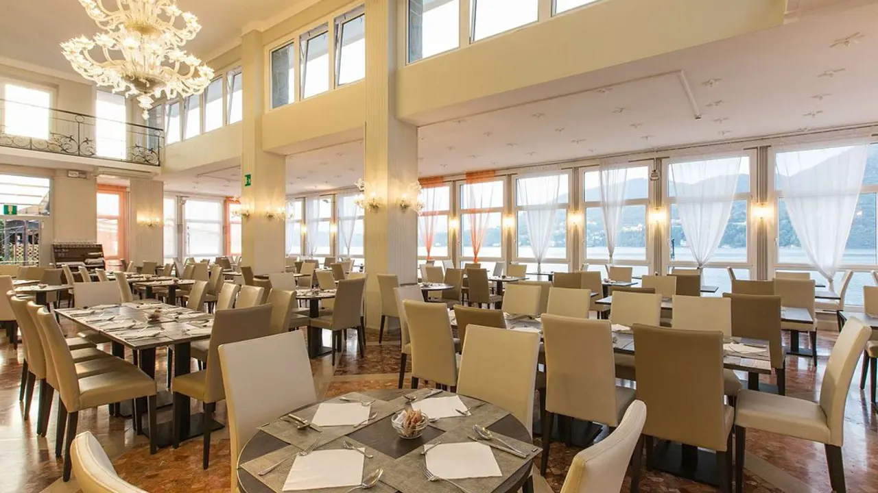 Hotel Bazzoni, Tremezzo, Dining2