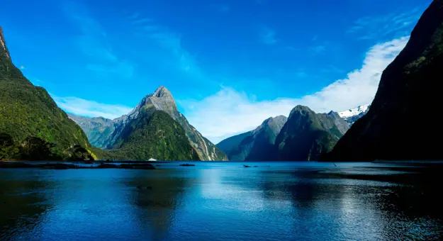 Shutterstock 1362369302 Milfordsound