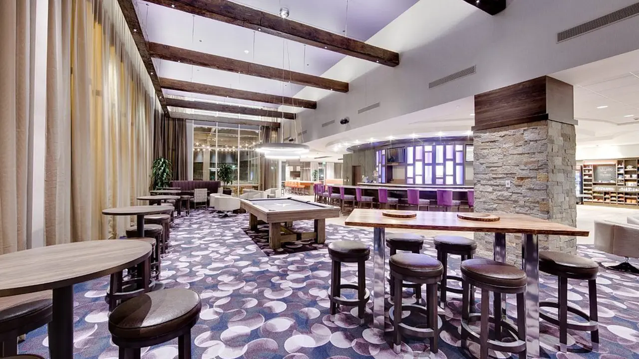 Hampton Inn & Suites Fort Worth Downtown, Fort Worth, lobby