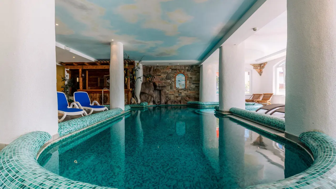 Hotel Des Alpes, Molveno, Indoor Pool
