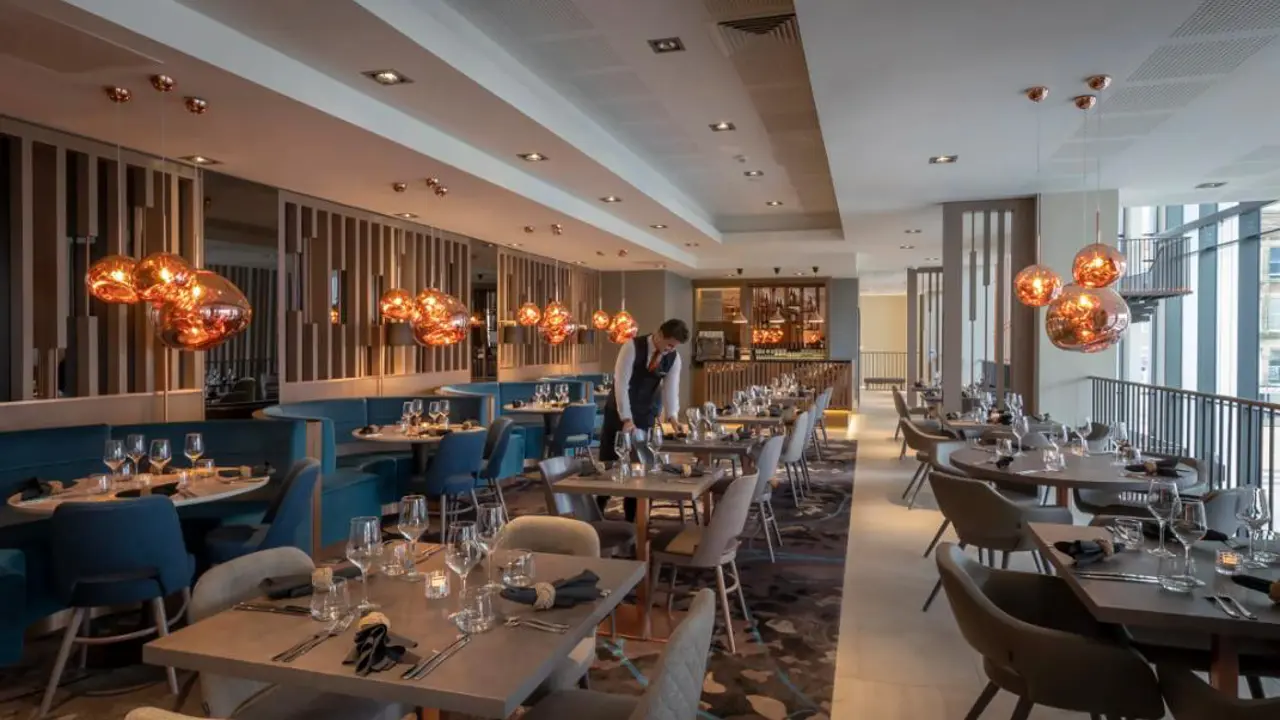 Clayton Hotel Manchester Dining