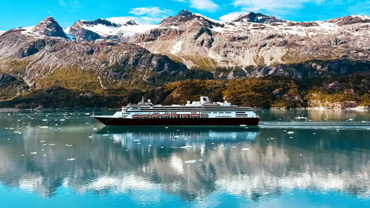 MS Zaandam, Holland America, ship