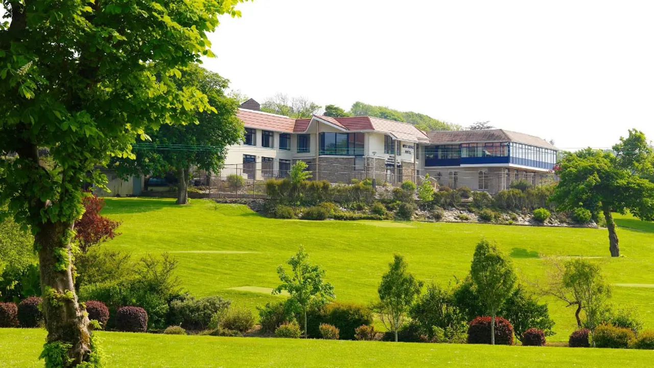 Westlodge Hotel, Bantry, Grounds