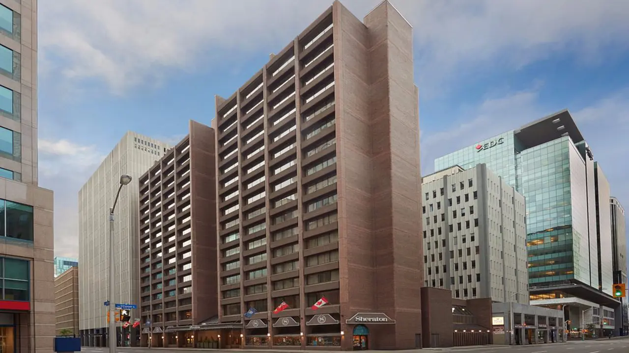 Sheraton Ottawa Hotel, Ottawa, exterior