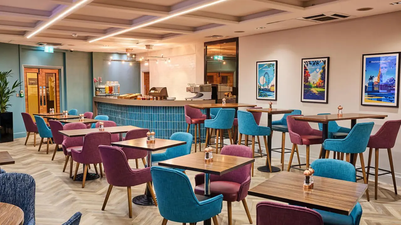 Thistle London Piccadilly, London, Dining