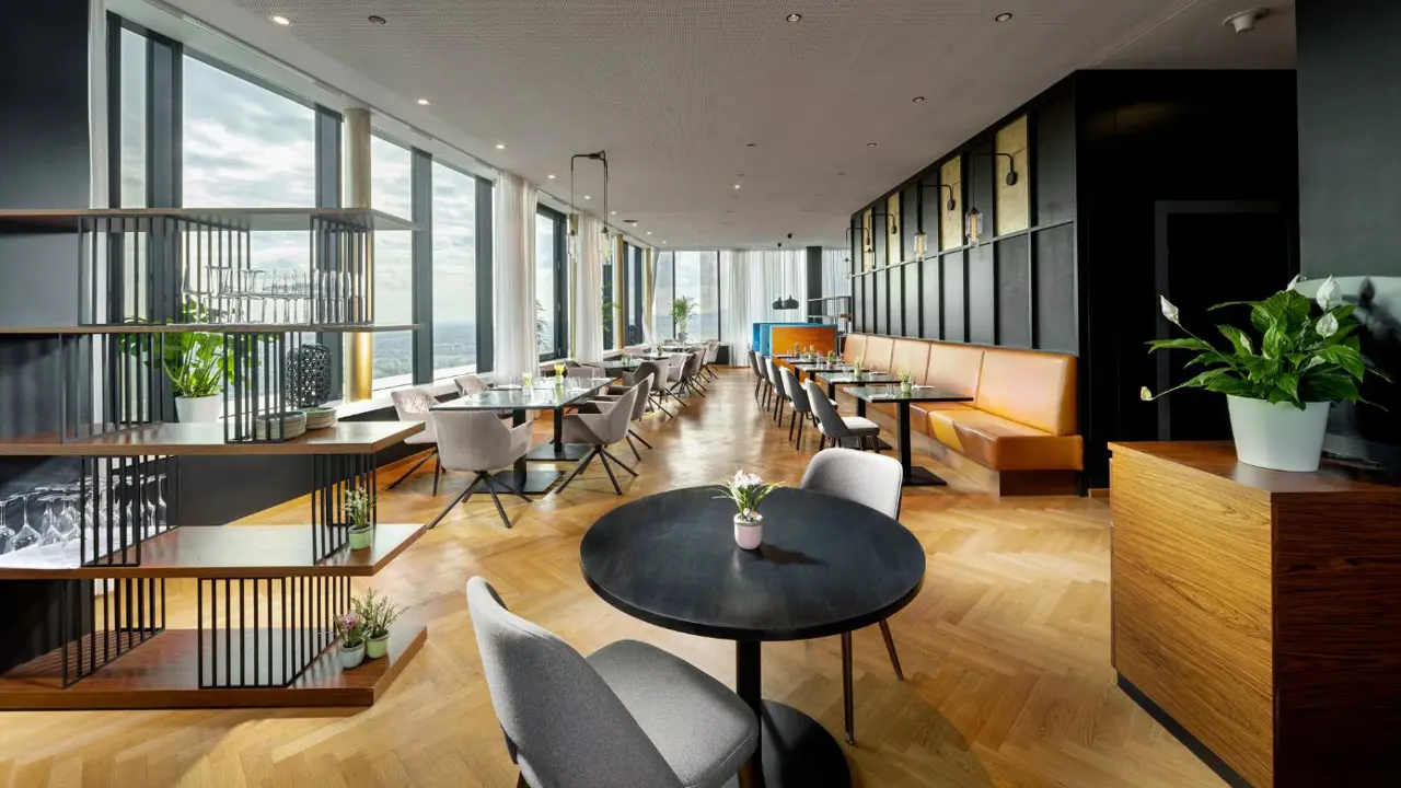Clarion Hotel Vienna South, Vienna, dining