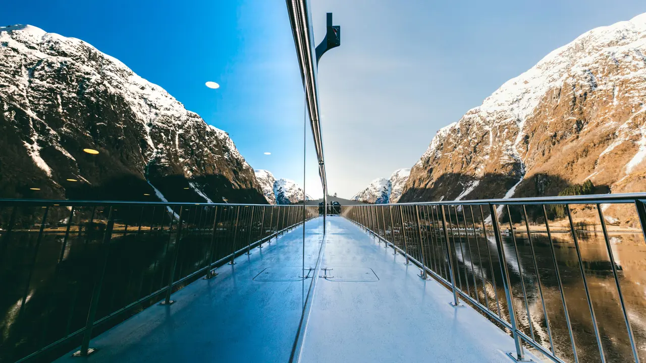 Boat cruise, Nærøyfjord