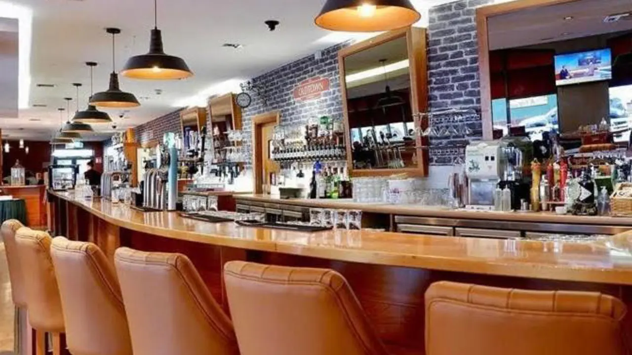 Station House Hotel, Letterkenny, bar
