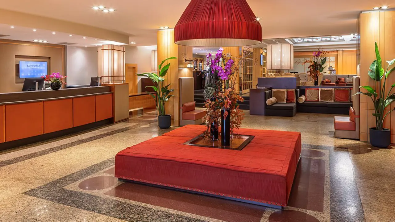 Starhotels Metropole, Rome, Reception