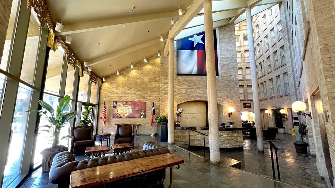 Crockett Hotel, San Antonio, Lobby