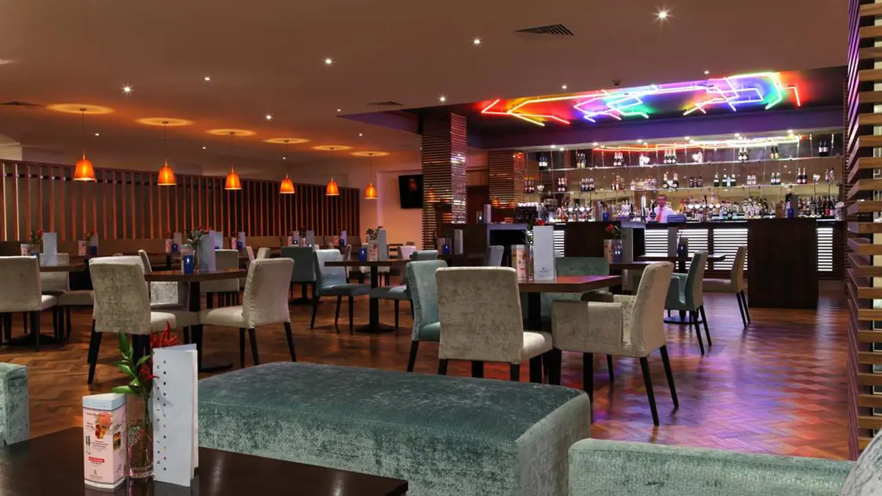 Renaissance Heathrow Restaurant