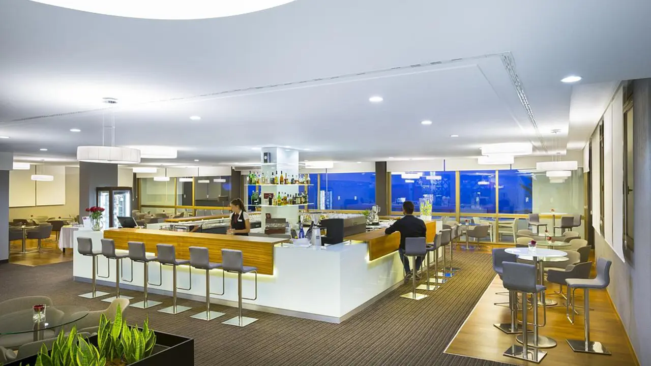 Hotel Excelsior, Lovran, Bar