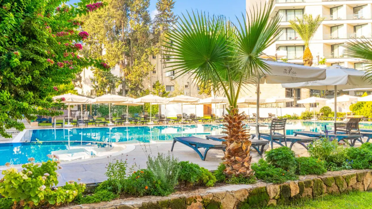 Pia Bella Hotel, Kyrenia, Gardens