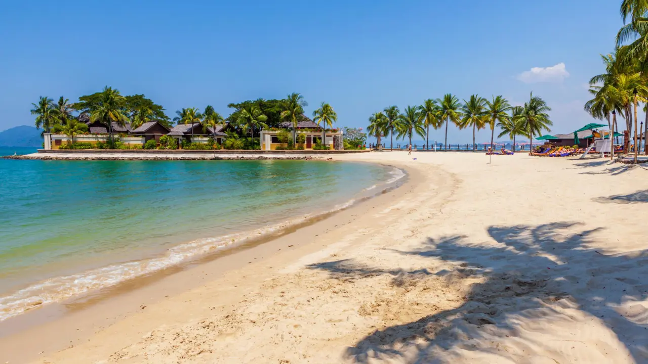 Kota Kinabalu Beach, Borneo