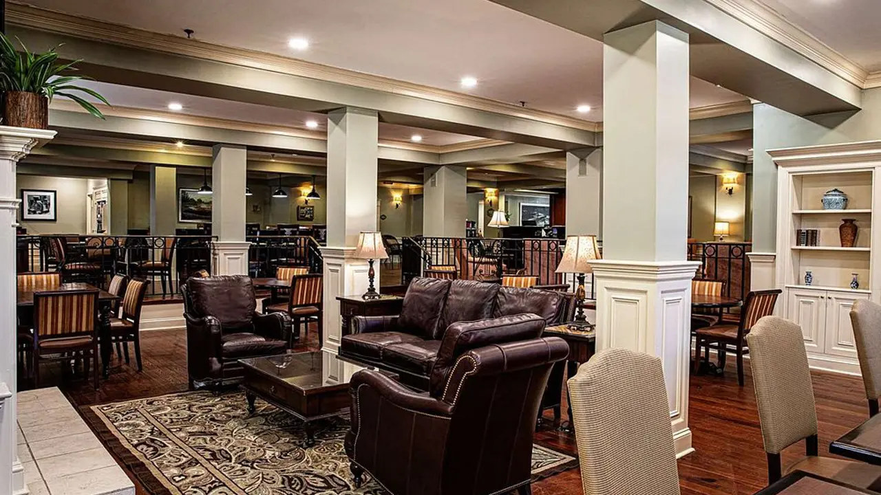Hampton Inn Historic District, Charleston, lobby
