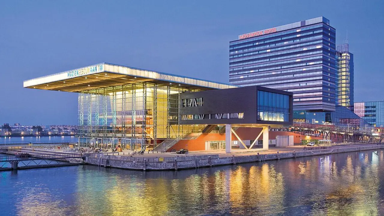 Movenpick Hotel Amsterdam City Centre, Amsterdam, Exterior