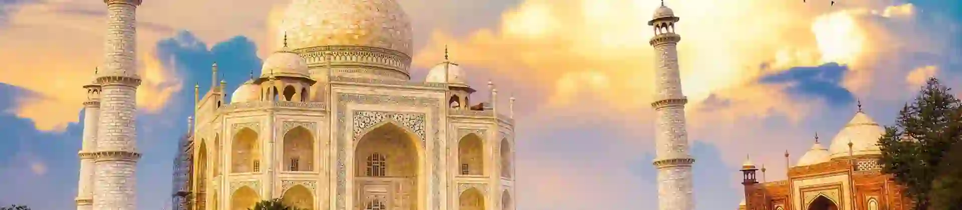 Taj Mahal at sunset, Agra, India