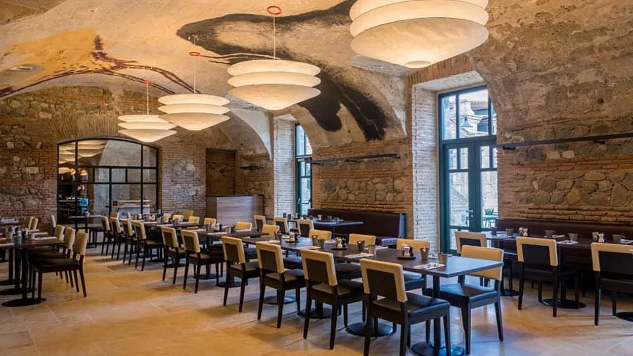 Radisson Tsinandali Estate, Tsinandali, dining