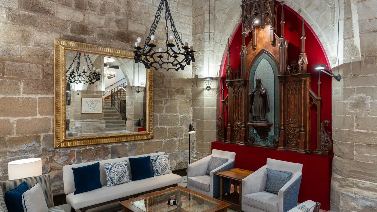 Parador de Santo Domingo de La Calzada, La Rioja, lounge seating