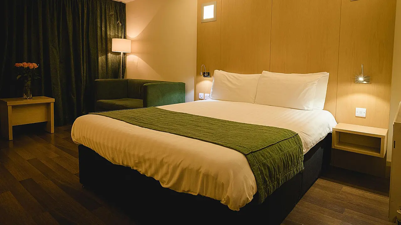 Station House Hotel, Letterkenny, double room