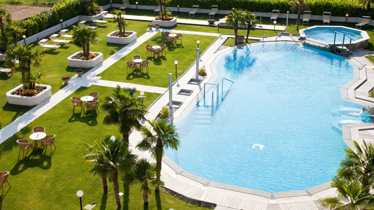 Hotel Savoy Palace, Riva Del Garda, Pool
