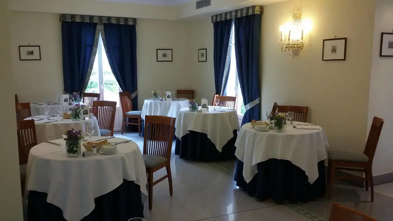 Hotel Lario, Mezzegra-Tremezzina, Dining