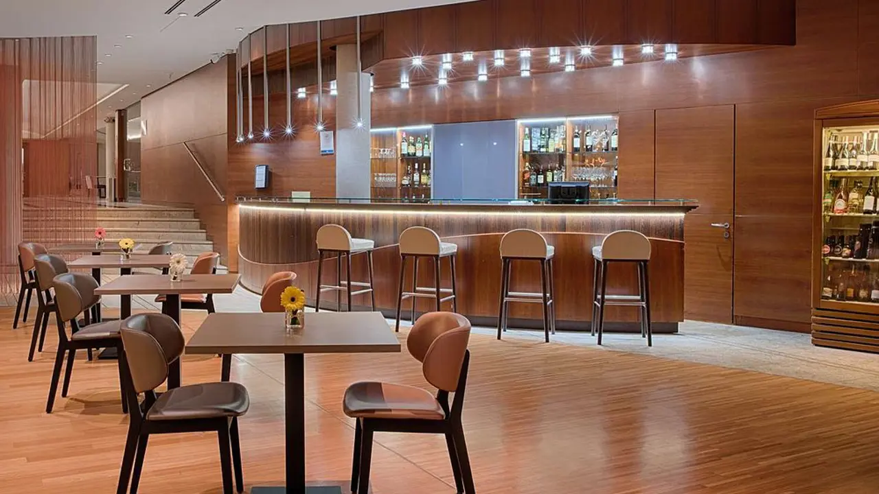 Hotel NH Lecco Pontevecchio, Lecco, Bar