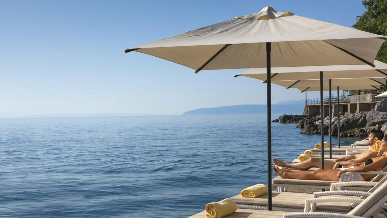 Hotel Excelsior, Lovran, Loungers