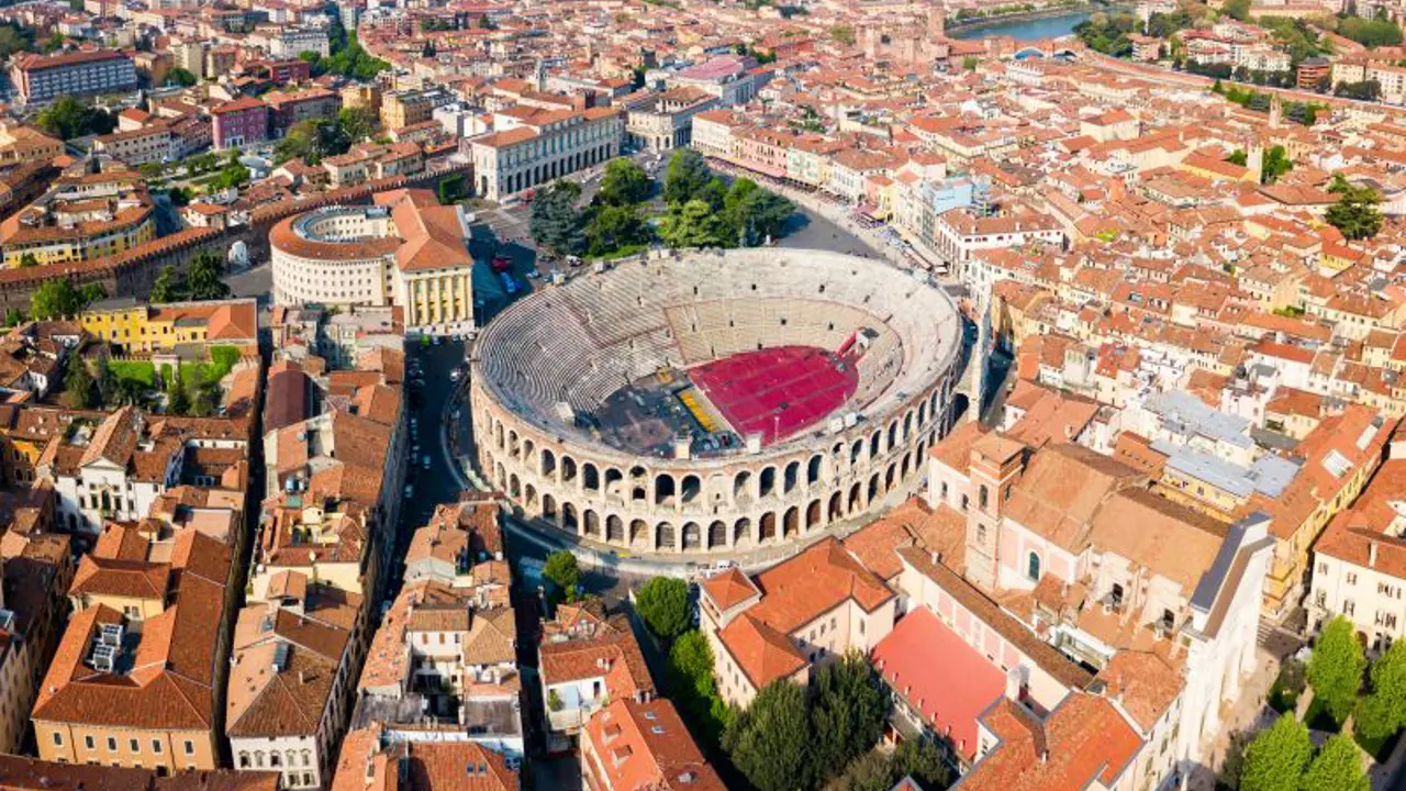 Roman Amphitheatre, Verona Arena