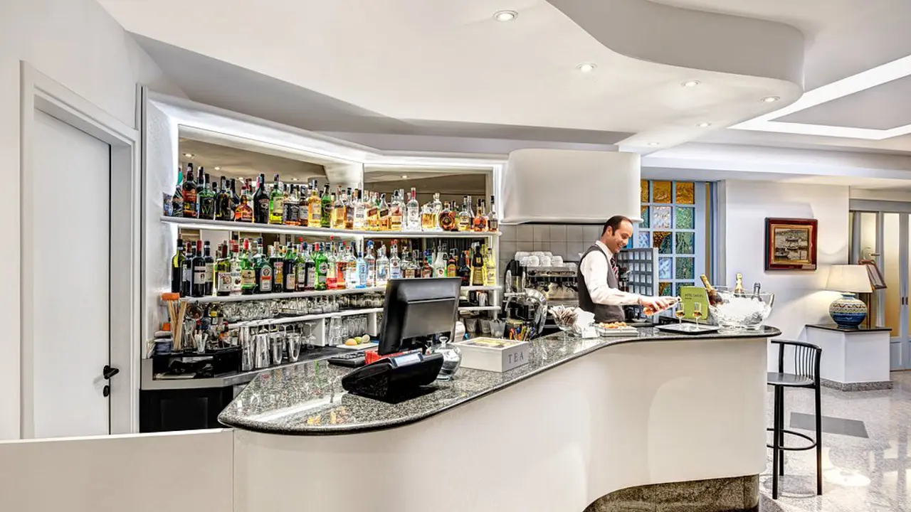 Hotel Caravel, Sant’Agnello, Bar