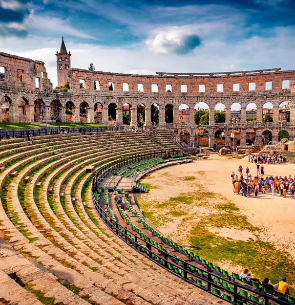 1920 AS 602513207 Pula, Croatia