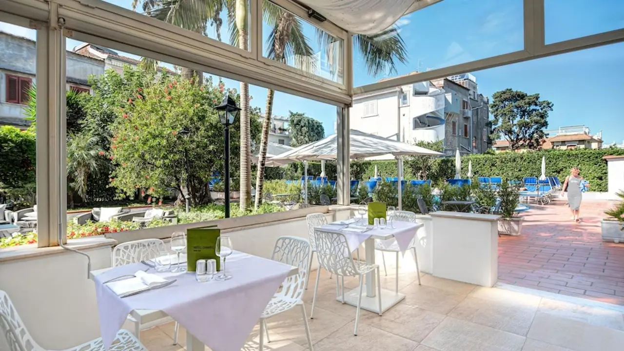 Hotel Caravel, Sant'Agnello, Dining