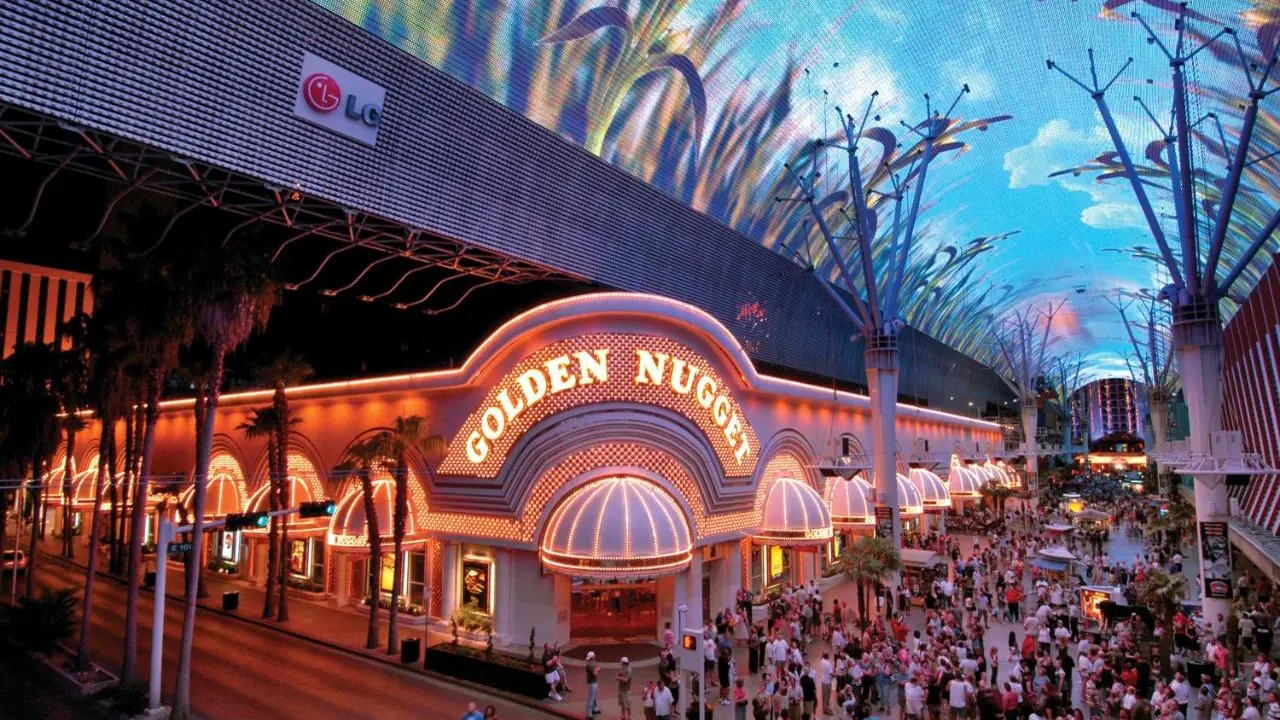 Golden Nugget, Las Vegas, entrance