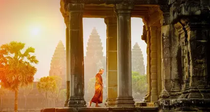 Monk, Angkor Wat